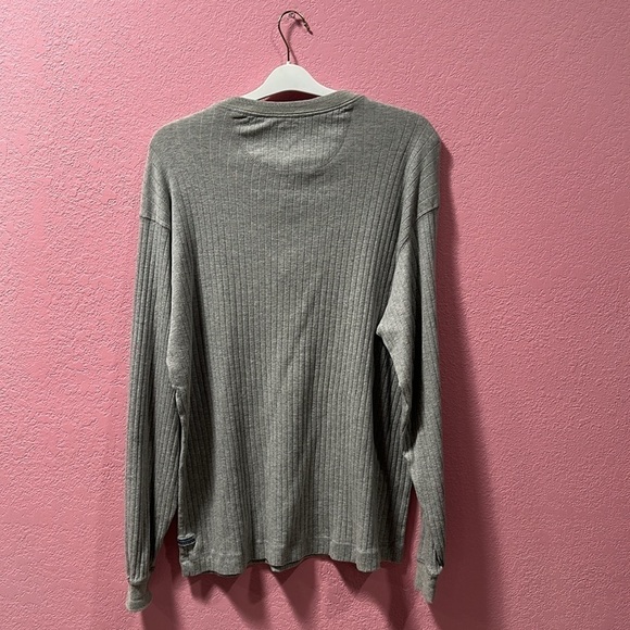 LEVI’S Men’s Gray Sweater Shirt Size M - Picture 2 of 5